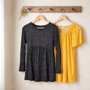 Maternity Tops Lot Size XS | Old Navy Maternity | Long Sleeve & Polka Dot